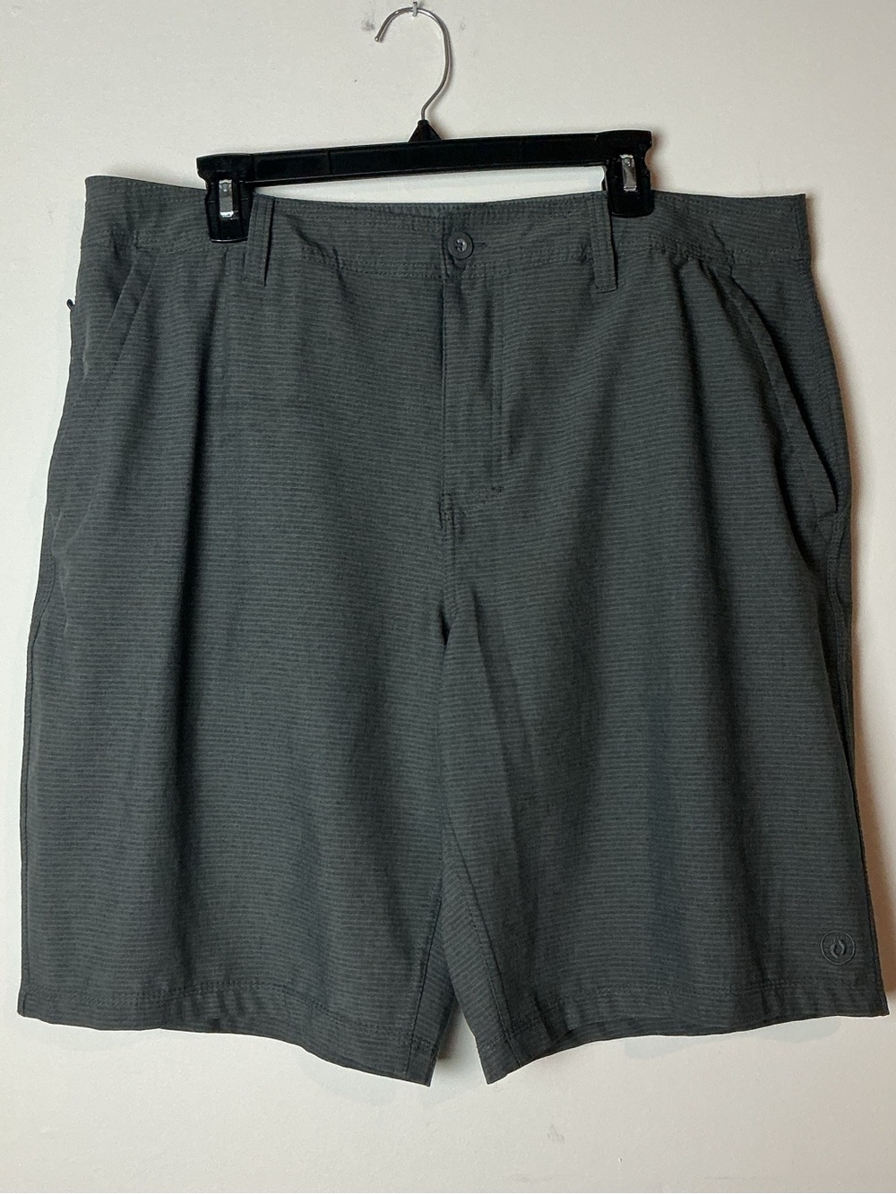 Hang Ten Men's Gray Chino Shorts Size 38